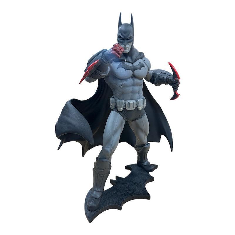(DAMAGED) BATMAN ARKHAM CITY BATMAN STATUE - Kings Comics