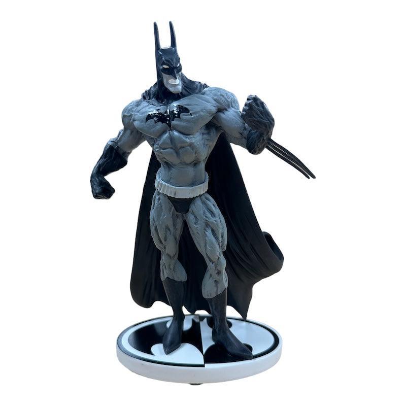 (DAMAGED) BATMAN BLACK & WHITE STATUE BY BISLEY 2ND ED - Kings Comics