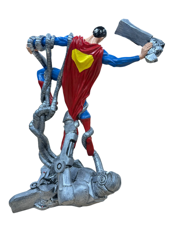 DC COMICS MAN VS MACHINE SUPERMAN STATUE DC DIRECT 2161/2800