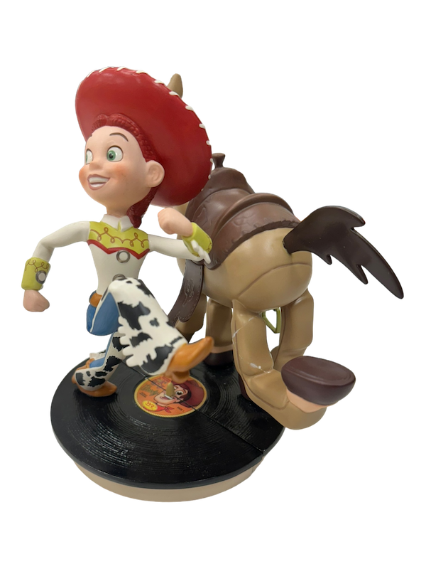 (DAMAGED) TOY STORY 2 JESSIE & BULLSEYE WDCC STATUE