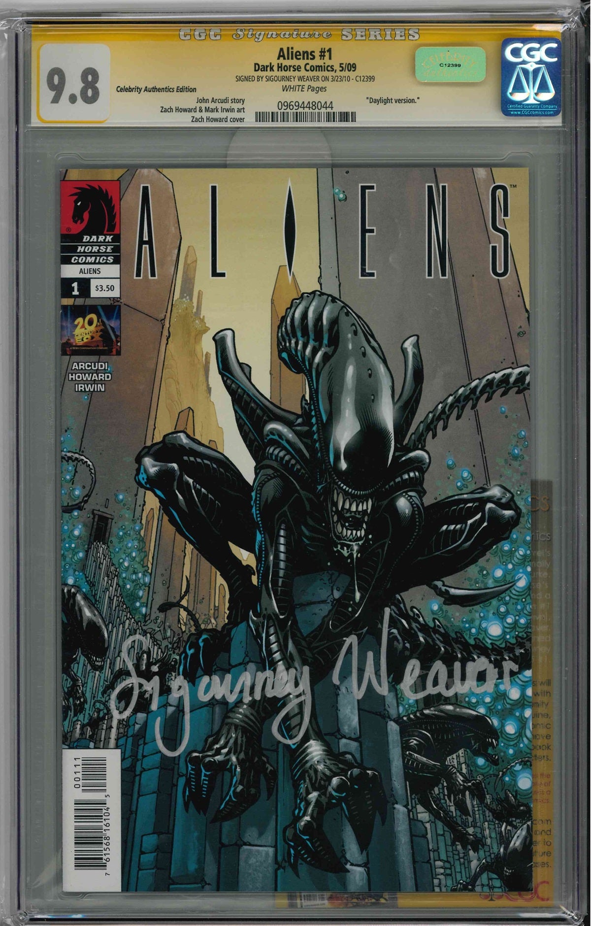 CGC ALIENS (2009) #1 DAYLIGHT VERSION (9.8) SIGNATURE SERIES - SIGNED BY SIGOURNEY WEAVER
