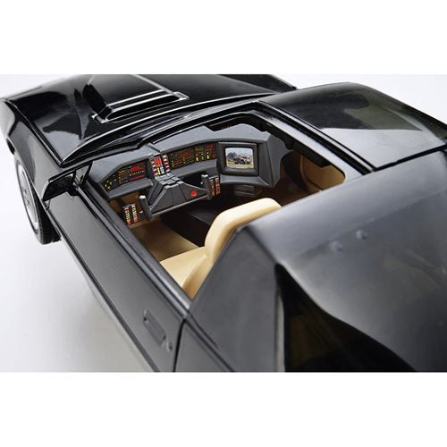 KNIGHT RIDER KNIGHT 2000 KITT SEASON 1 1/24 VEHICLE MODEL