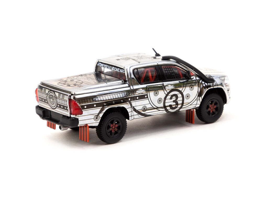 TARMAC WORKS 1/64 TOYOTA HILUX WITH ONE PIECE OIL CAN