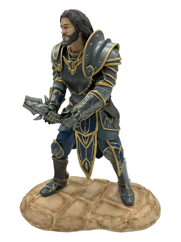 (DAMAGED) WARCRAFT MOVIE LOTHAR STATUE