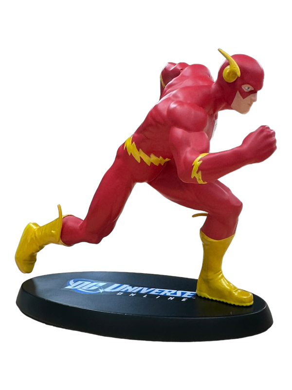 DC UNIVERSE ONLINE STATUE THE FLASH