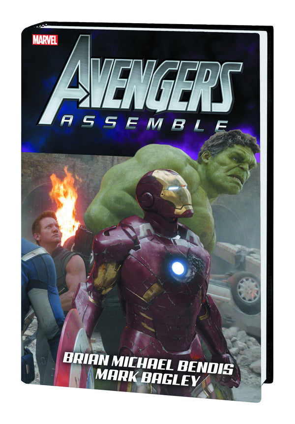 AVENGERS ASSEMBLE BY BENDIS HC MOVIE DM VAR ED (OOP)