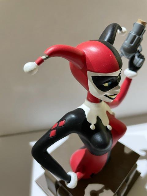 BATMAN ANIMATED SERIES HARLEY QUINN BUST ~ BATTLE DAMAGED SEE NOTES - Kings Comics