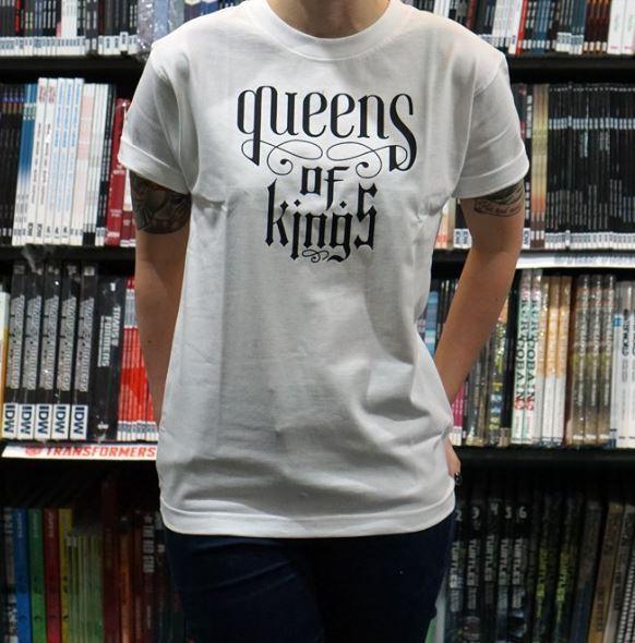 QUEENS OF KINGS LADIES T-SHIRT SIZE 10 - Kings Comics
