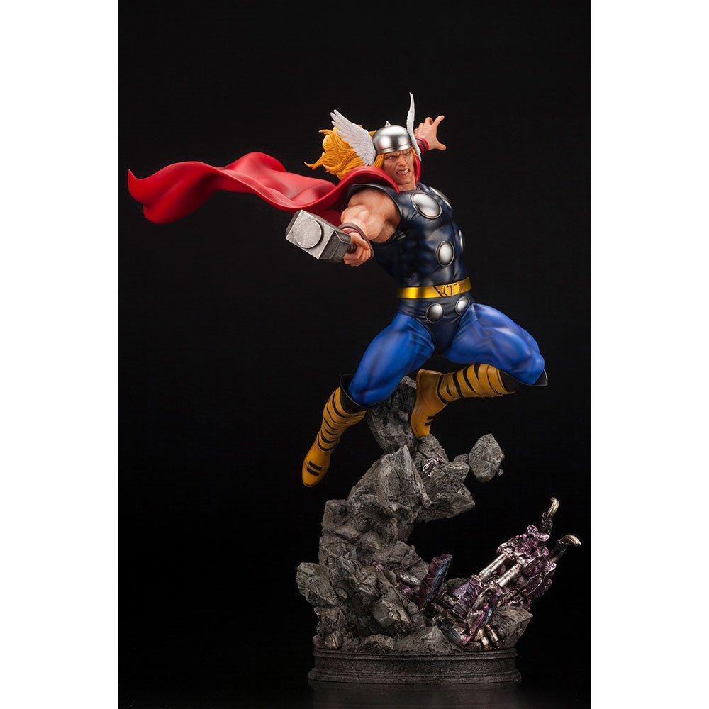 MARVEL UNIVERSE AVENGERS THOR FINE ART STATUE - Kings Comics