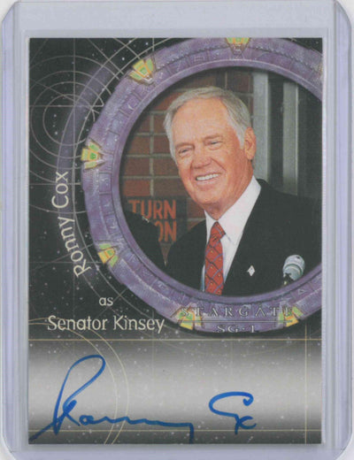 STARGATE SG-1 AUTOGRAPH SIGNED #A26 RONNY COX / SENATOR KINSEY