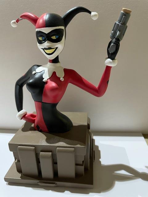 (DAMAGED) BATMAN ANIMATED SERIES HARLEY QUINN BUST
